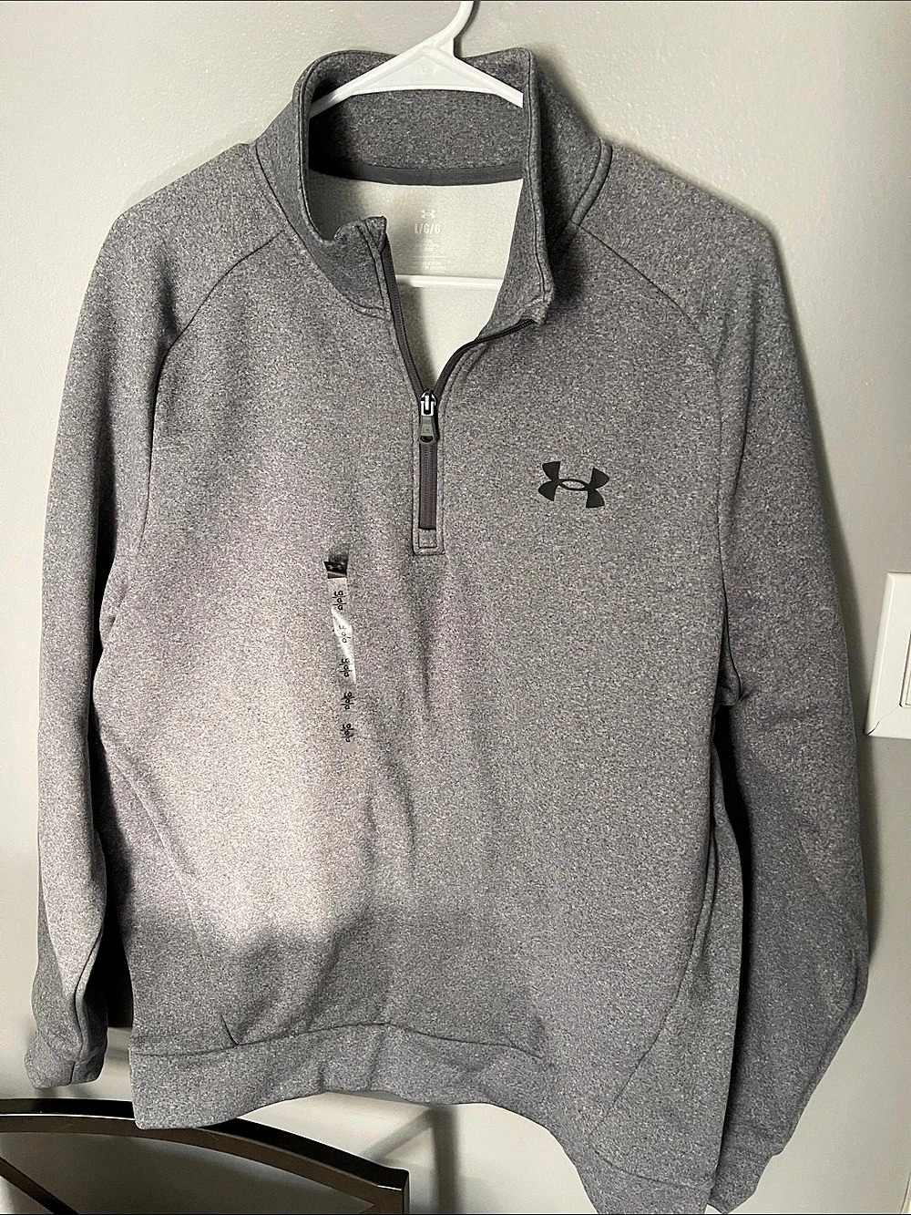 Under Armour Men's Quarter-Zip Pullover Gray Large Like New